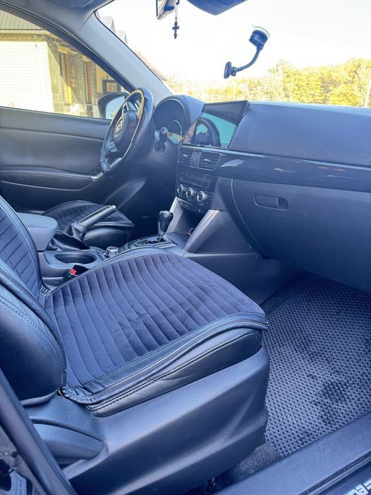 Продам автомобіль Mazda cx5 2.2 дизель