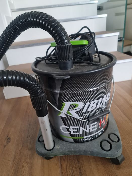 Odkurzacz do popiołu Rybinex