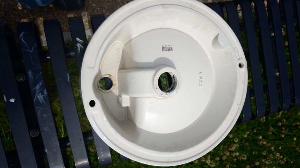 Vendo lavatório para casa de banho com pedra e sem pedra