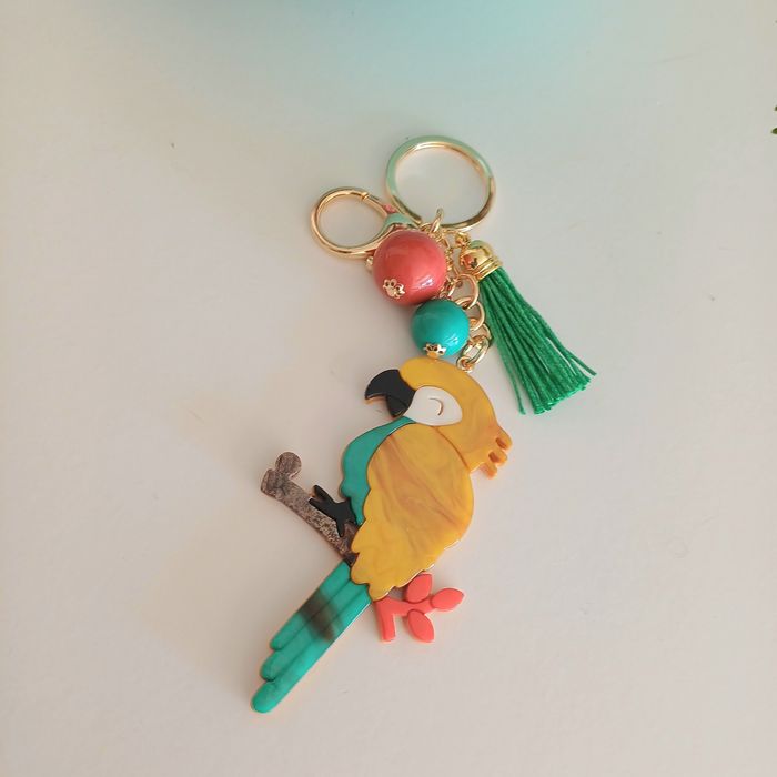 Chaveiro Moderno e Tropical Brasileiro em Acetato