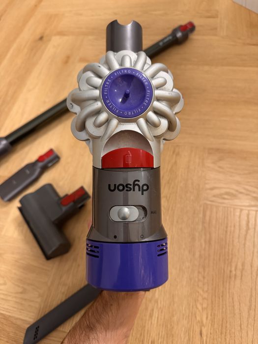 Dyson V8 – bezprzewodowy odkurzacz