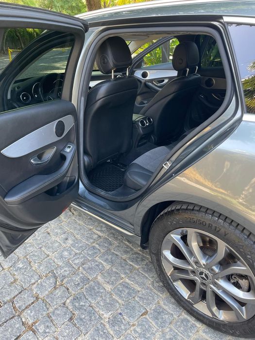 Mercedes Benz carrinha Classe C 220d