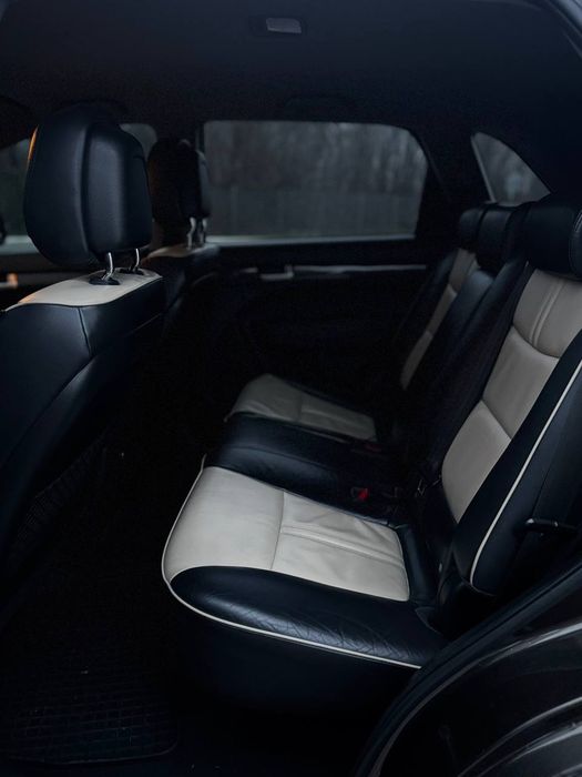 Продам Kia Sorento