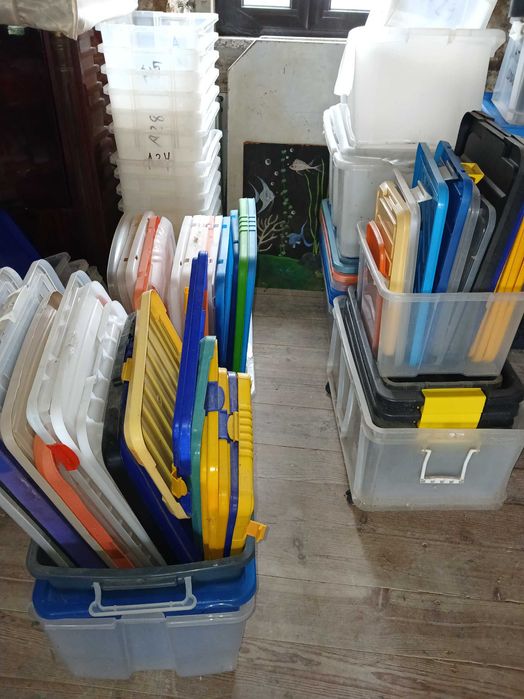 Caixas de plástico arrumação
