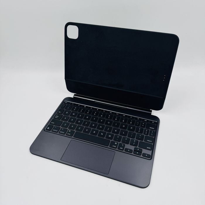 magic keyboard ipad pro 11 2024 - Купити електроніку - Ціни на OLX.ua