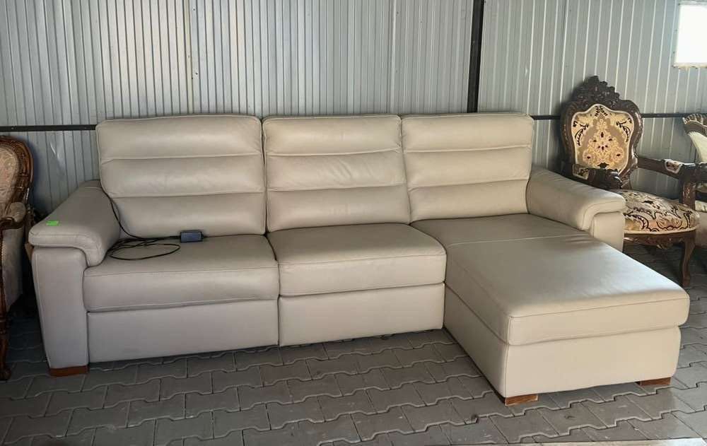 Włoski narożnik z funkcją relaks-skóra naturalna