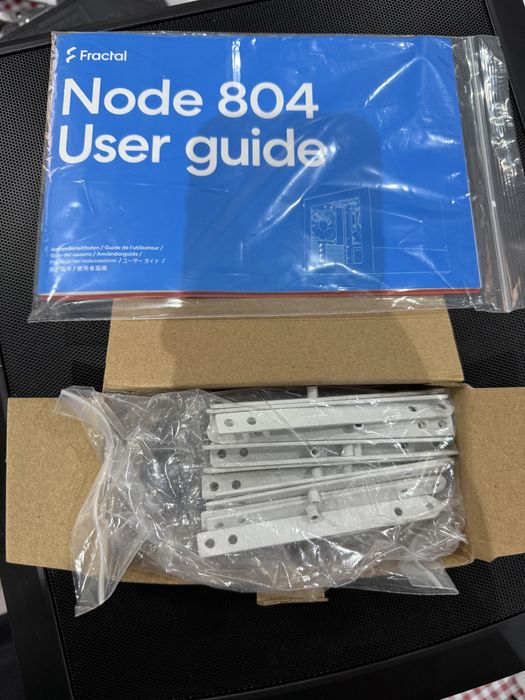 Fractal Node 804