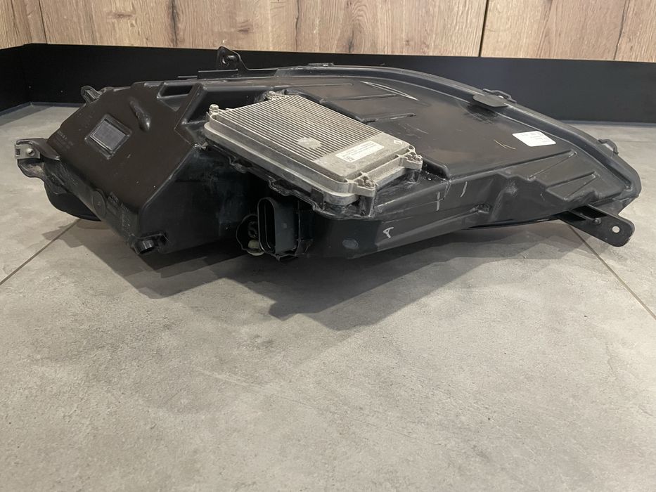 Оригінал! Фари головного світла Tesla model S 2016-2021