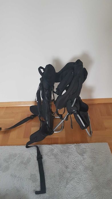 Plecak [nosidełko] ze stelażem do przenoszenia dziecka