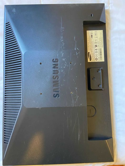 Setup, Torre mais ecrã