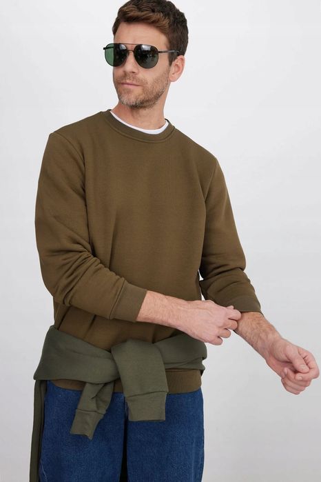 Męska gładka bluza z okrągłym dekoltem w kolorze khaki m 5ia