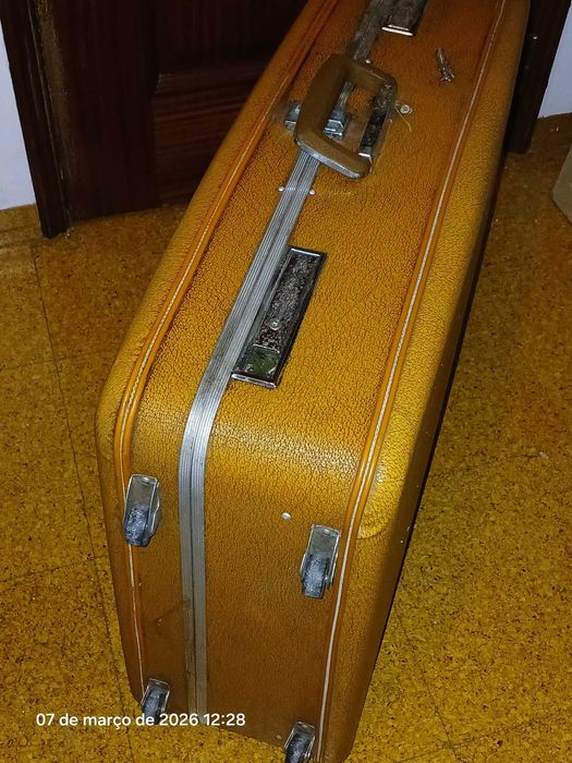 Mala de viagem vintage de luxo.