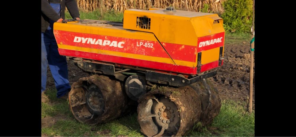 Walec kołkowy dwuwałowy Dynapac LP852 FVAT