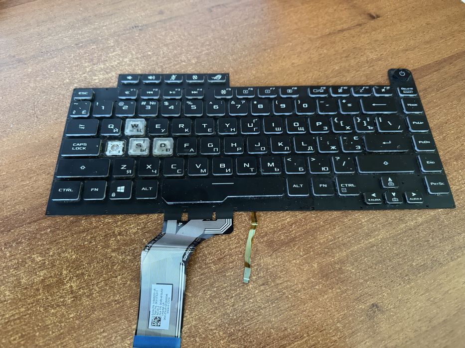 Клавіші, підсвітка asus rog strix g531