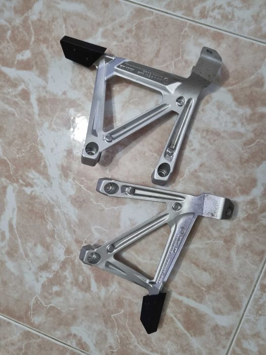 BMW 1200/1250 GS Suportes Peseiras Vario Pousa pés Passageiro