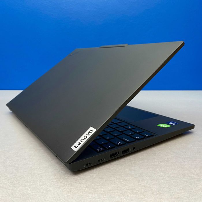 Lenovo ThinkPad T16 Gen 4 - 16" WUXGA | Core Ultra 7 255U | 32GB | 1TB