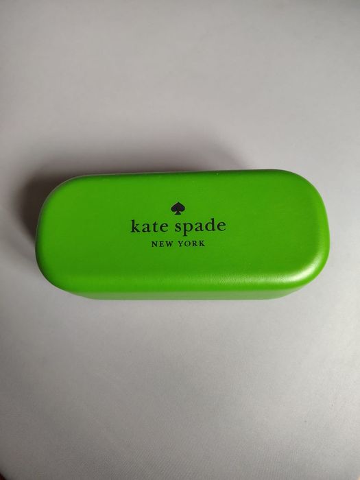 Twarde etui na okulary Kate Spade