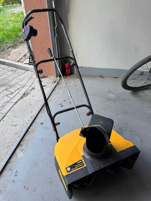 Odśnieżarka STIGA Snow Electric 45 S011 prawie nieużywana