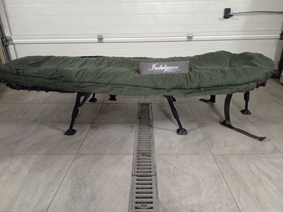 Łóżko nash indulgence+narzuta