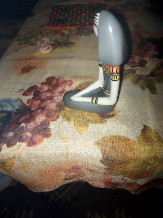 Figurka porcelanowa Egipcjanka