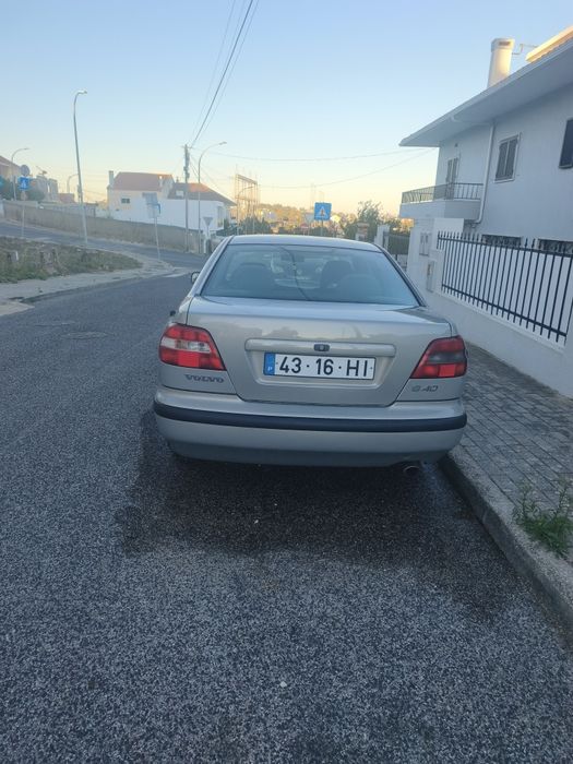 Volvo S40  1.8 115 cv "LER DISCRIMINAÇÃO"