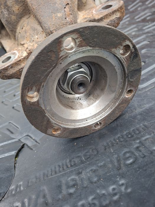 Задний редуктор для Митсубиси Паджеро Вагон 3 4