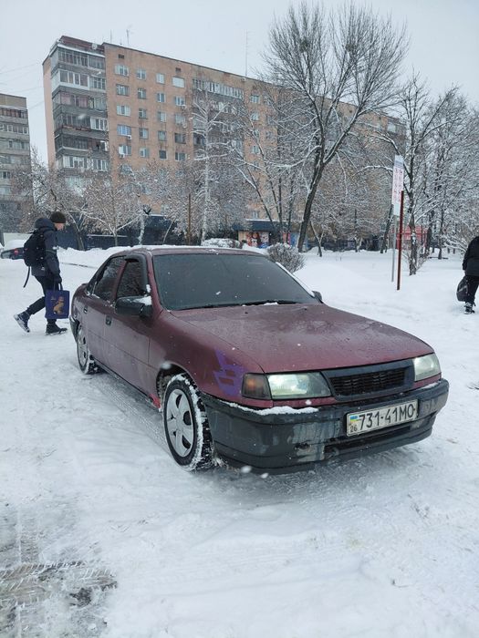 Продам опель вектра а 90рік