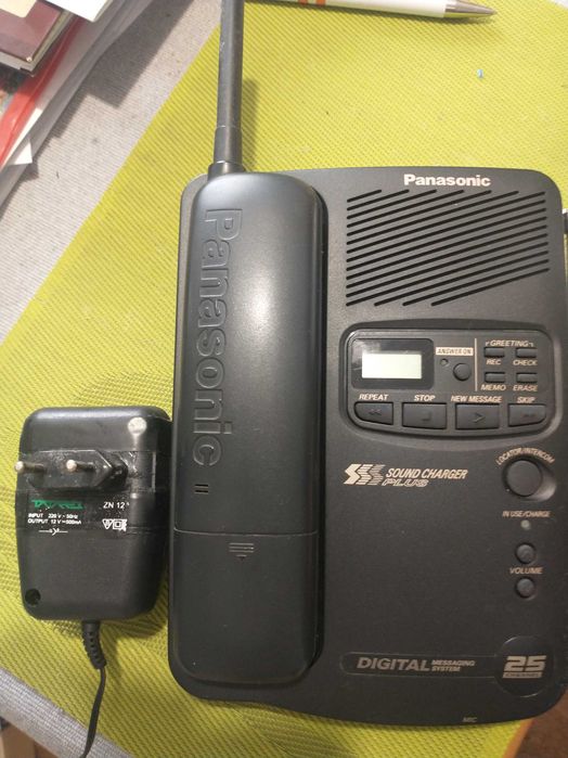 telefon stacjonarny Panasonic KX-TCM 418-B
