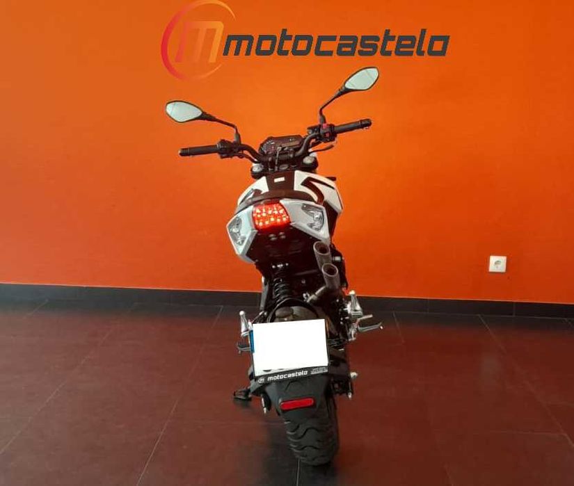 Benelli TNT 125 E5