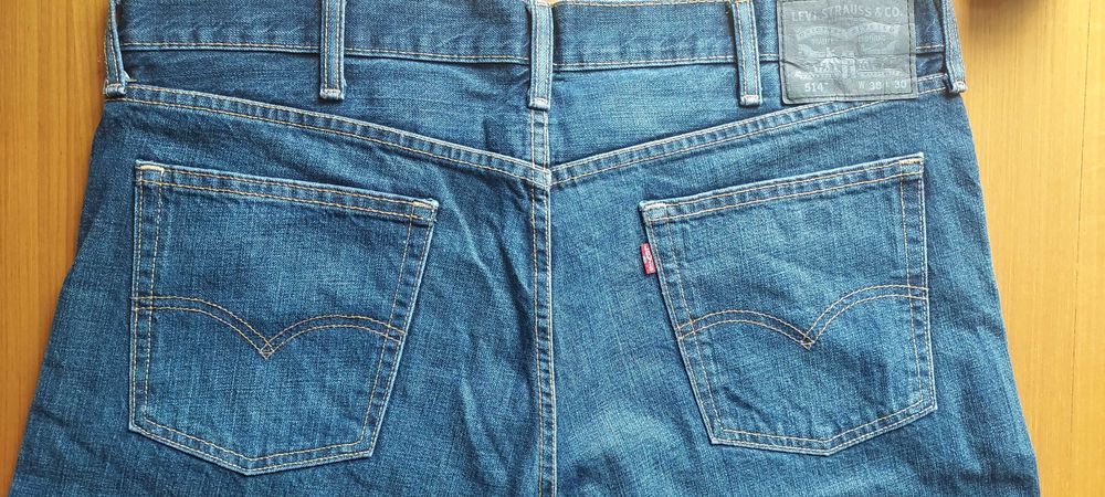 Calças de ganga homem tamanho 49 Levis