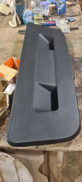 Обшивака крышки багажника polo седан начиная с 2011-16года