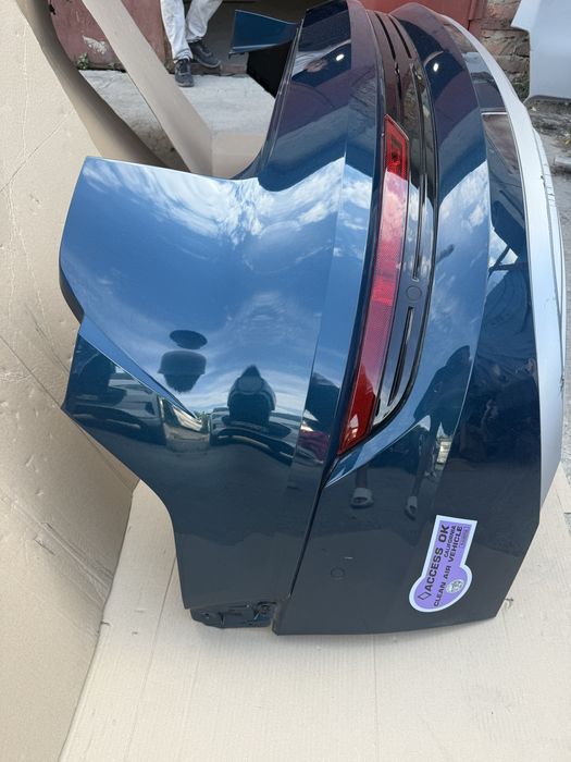 Задній бампер для Audi E-tron 2019-2023 LV5Z