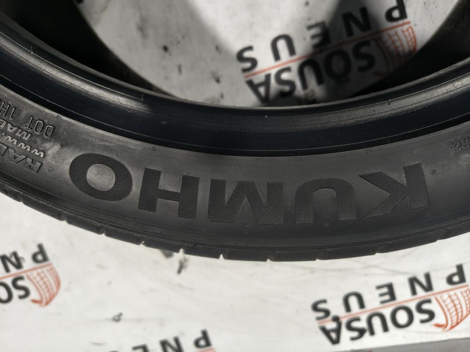 2 pneus semi novos 255-40R19 kumho - Oferta dos Portes