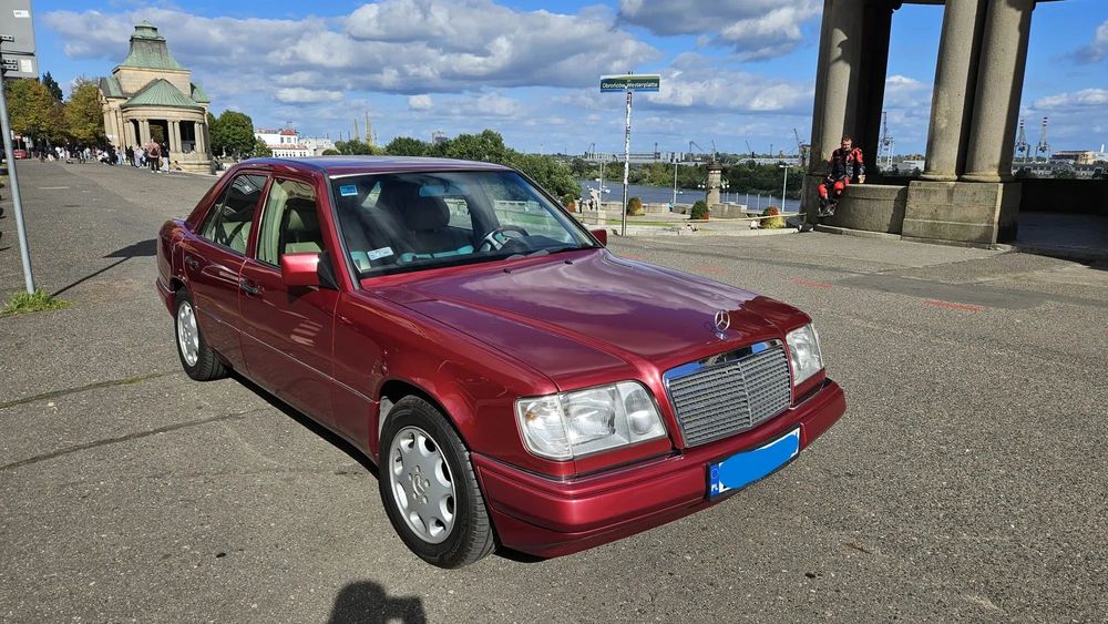 Mercedes-Benz Klasa E