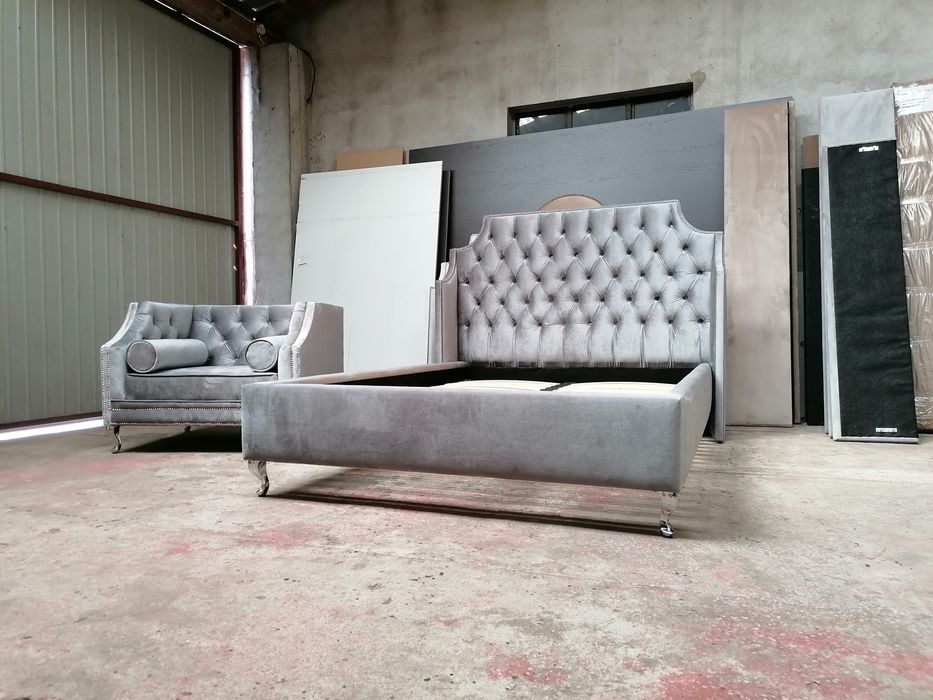 Łóżko tapicerowane pikowane Chesterfield chrom pinezki GLAMOUR welwet