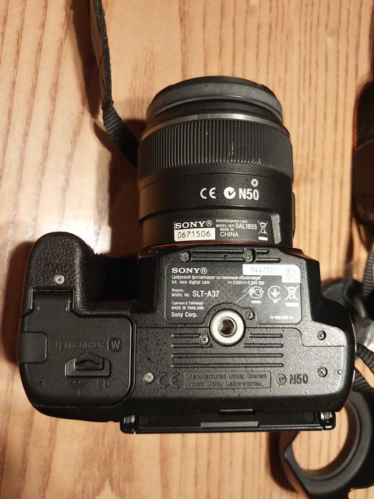 lustrzanka Sony SLT - a37