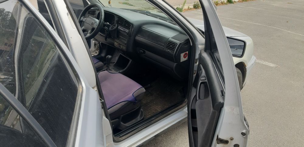 Продам VW Vento, 2л