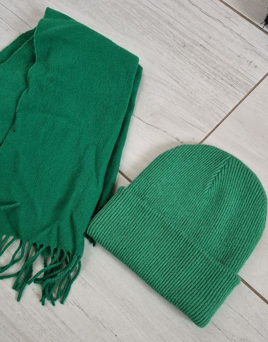 комплект шапка + шарфік