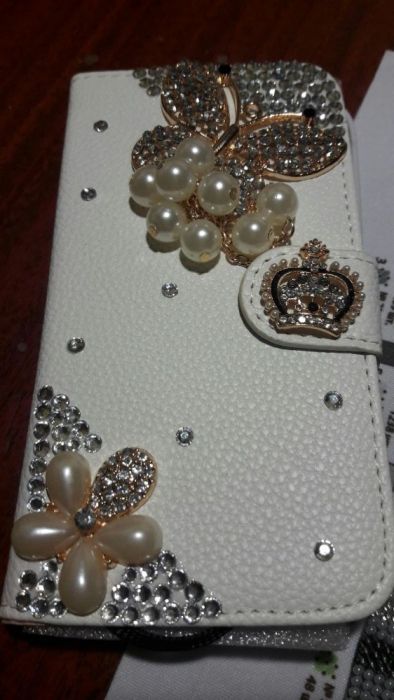 Чехол на телефон