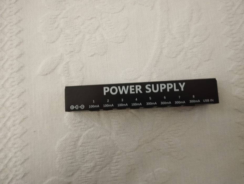 Power supply para pedais de guitarra