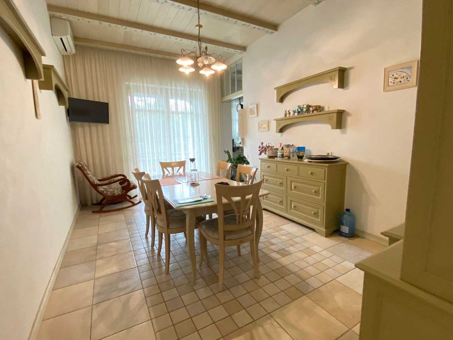 Качественный одноэтажный дом в Совиньоне