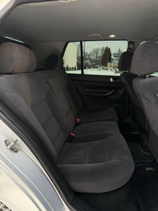 Продам Volkswagen Golf IV 1.6 газ/бензин, автомат