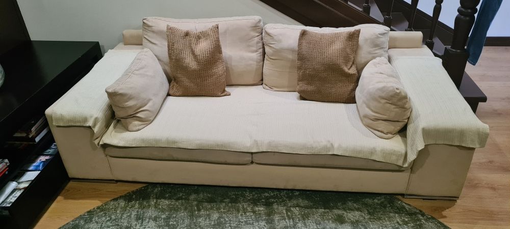 Sofá + móvel de TV