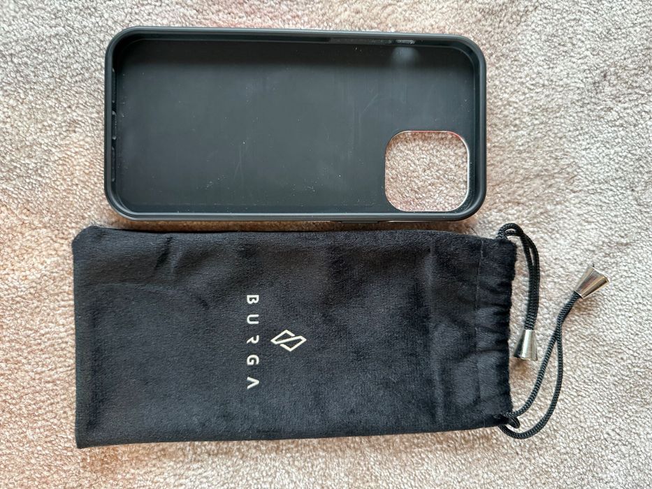 Capa Burga Heatwave (MagSafe) iPhone 12 Pro Max — Como nova