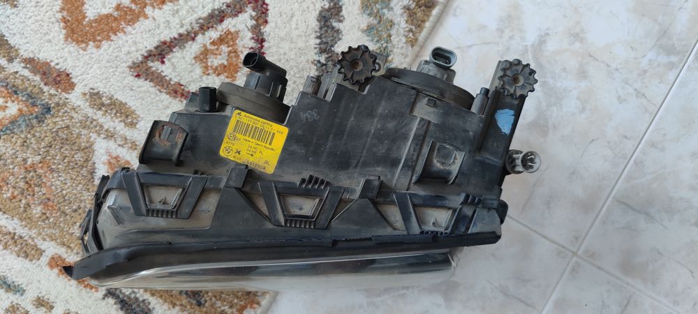 Farol esquerdo BMW E46 320D