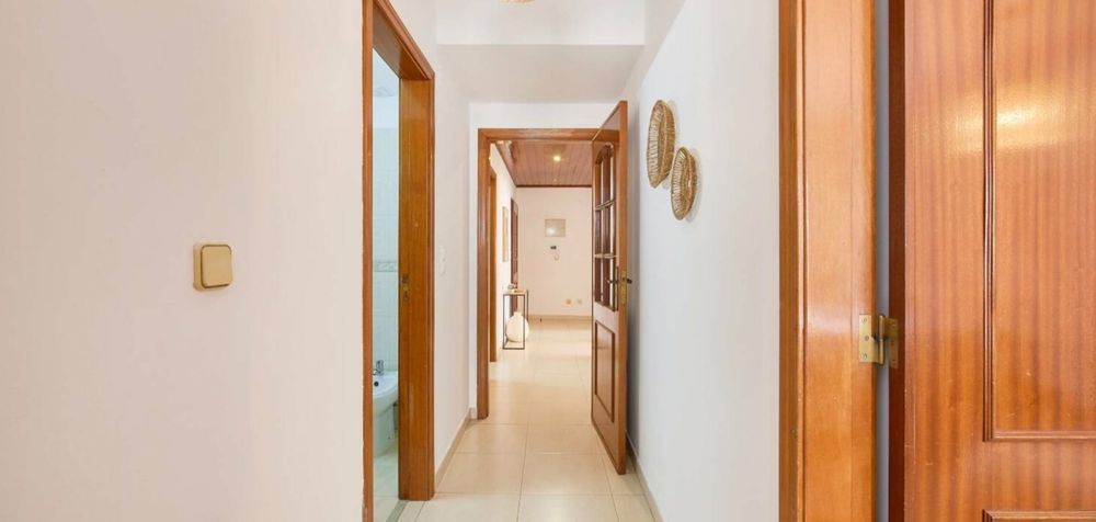 Quarto com despesas incluídas, TV, etc.