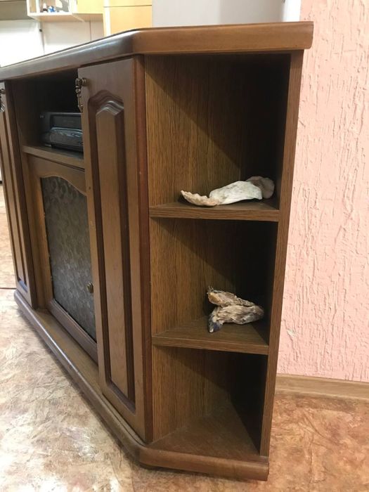Тумба под телевизор