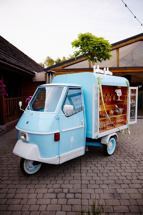 Prosecco van, Piaggio Ape, Mobilny bar, wolne terminy