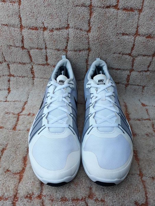 кроссовки Nike Flex Train