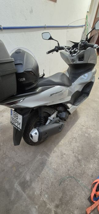 Honda Pcx 125 c/ 14000km